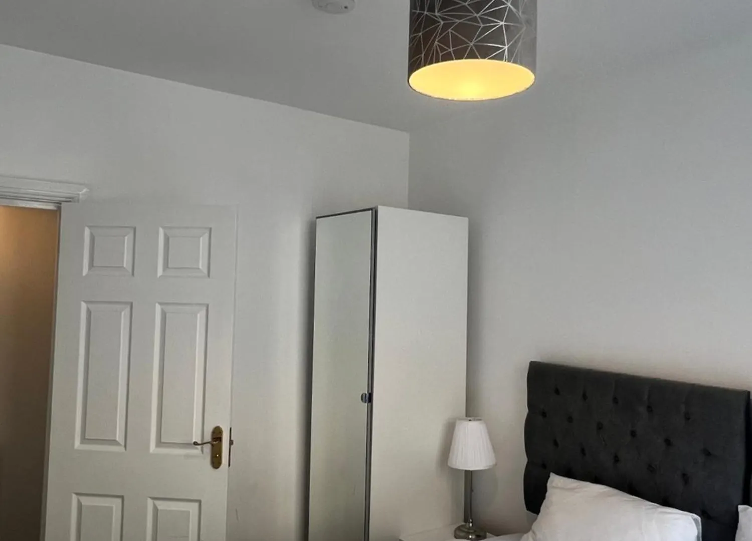 Granada Apartments Queen'S Promenade Blackpool