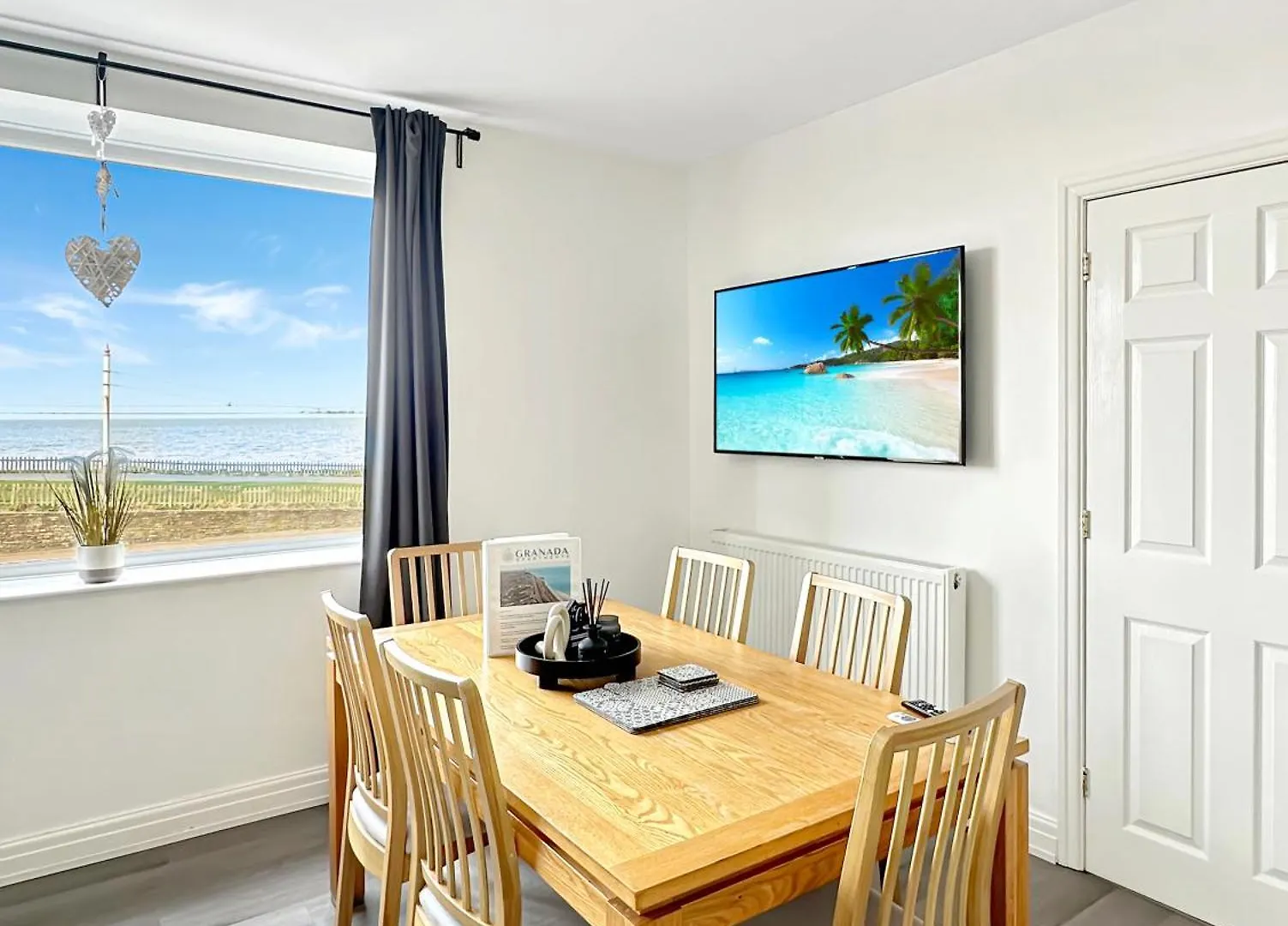 Granada Apartments Queen'S Promenade Blackpool