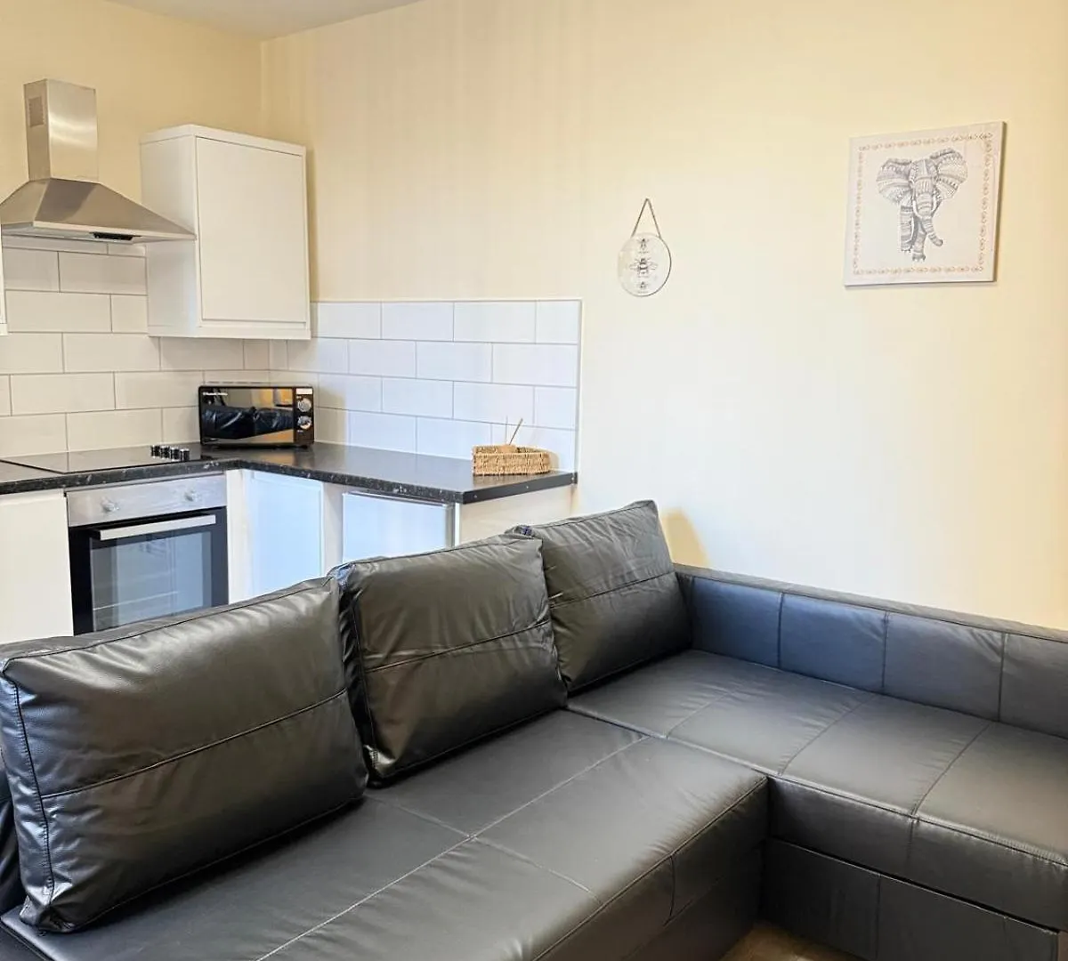 Granada Apartments Queen'S Promenade Blackpool