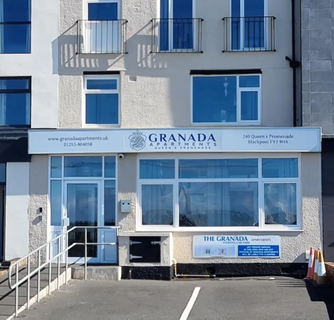 Granada Apartments Queen'S Promenade Blackpool
