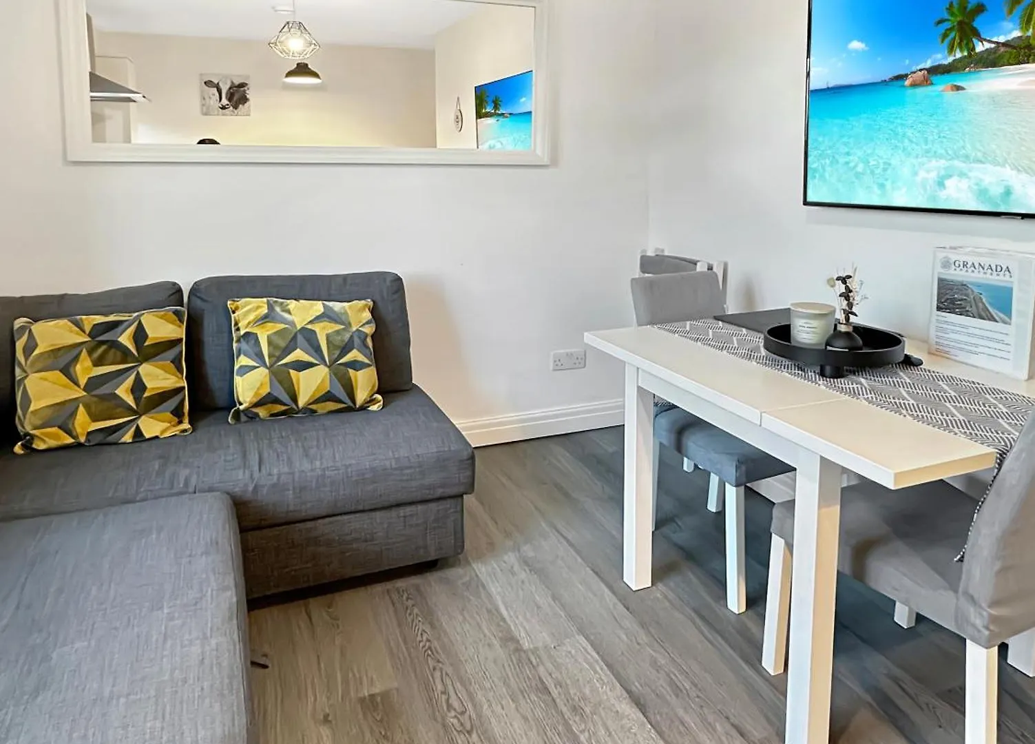 Granada Apartments Queen'S Promenade Blackpool