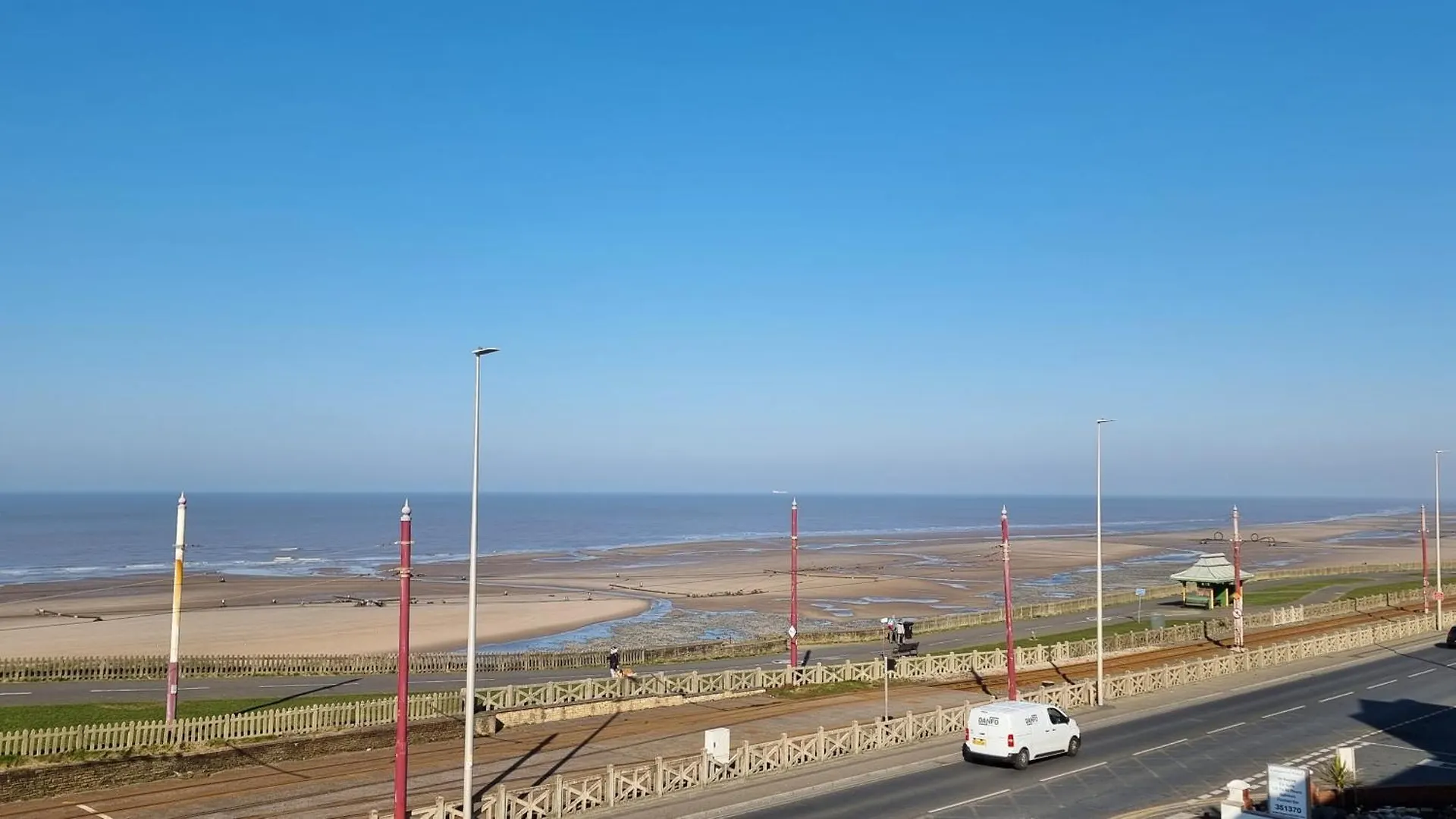 Granada Apartments Queen'S Promenade Blackpool