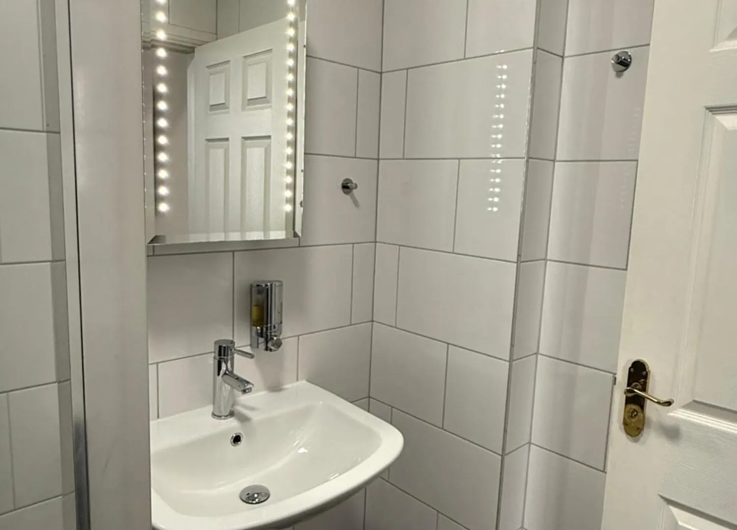 Granada Apartments Queen'S Promenade Blackpool Großbritannien