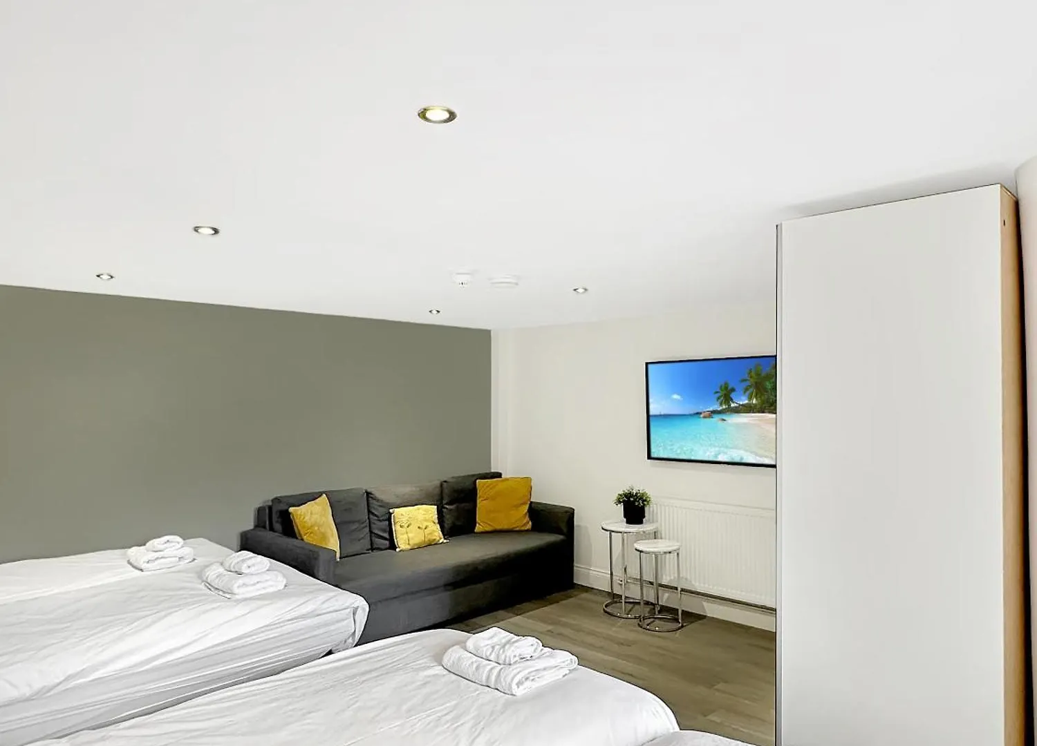 Granada Apartments Queen'S Promenade 黑潭